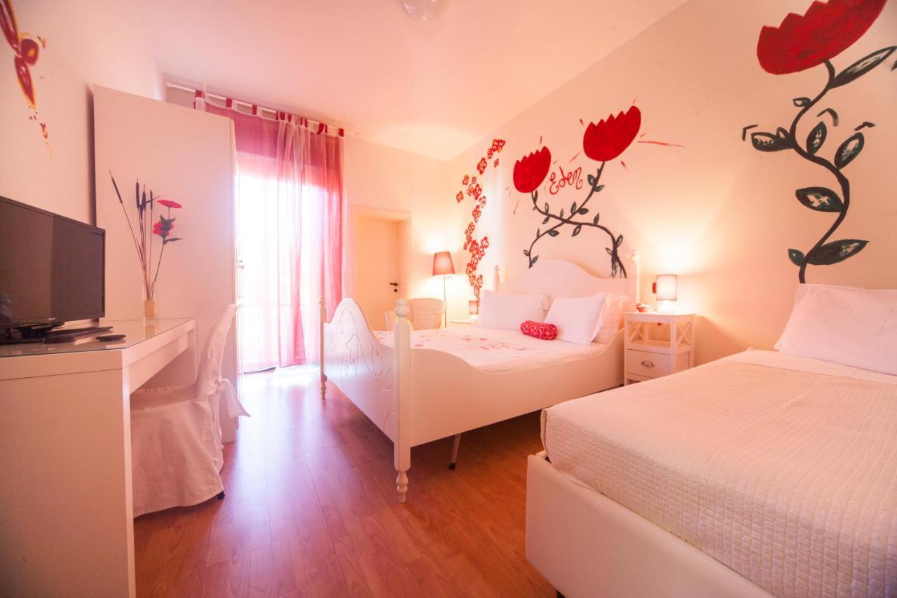 Hotel Betty Personal Style And Beach Village Rímini Exterior foto