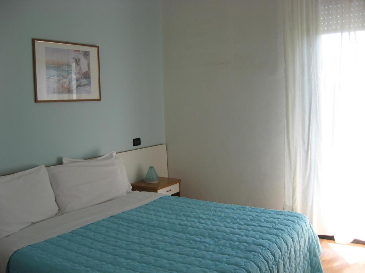 Hotel Betty Personal Style And Beach Village Rímini Exterior foto